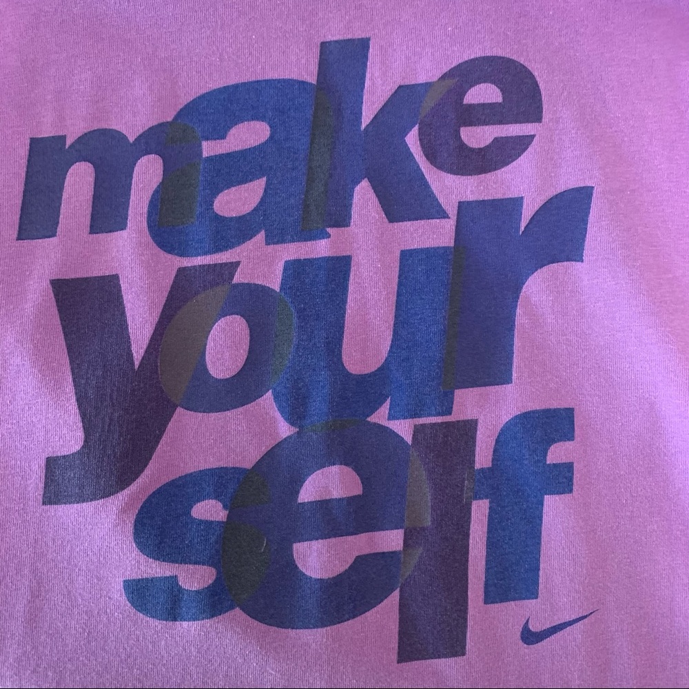 Nike Dri-Fit Women’s short sleeve shirt size small - Picture 3 of 7